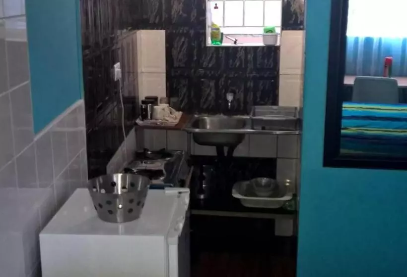 هتل Furnished Self Catering Guest Wing