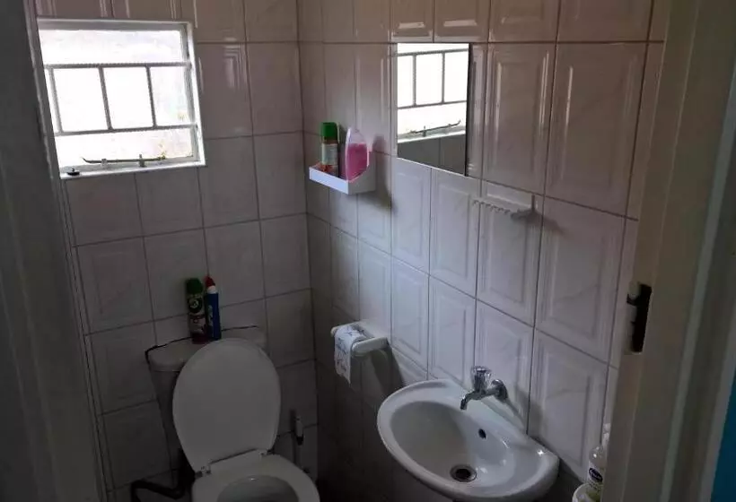 هتل Furnished Self Catering Guest Wing