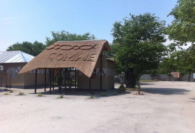 هتل Gomwe Guest Inn