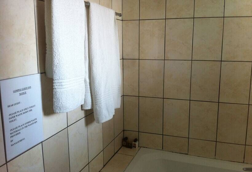 هتل Gomwe Guest Inn