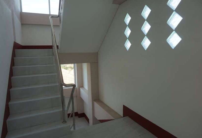 בית מלון כפרי Guy Residence