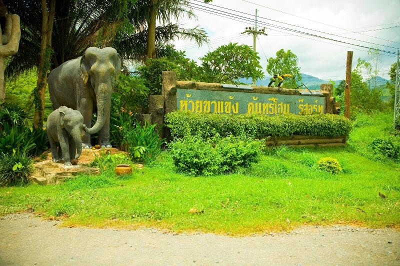 ホテル Huaykhakhaeng Country Home Resort