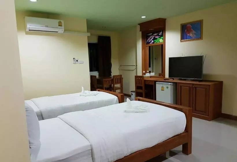 هتل Kasinpat Home