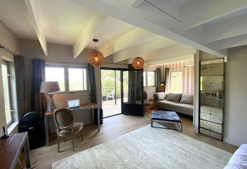 בית מלון כפרי La Maison De Crillon