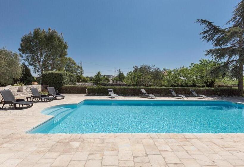 בית מלון כפרי Masseria Tinelli