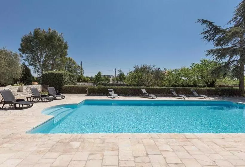 Hotelli Masseria Tinelli