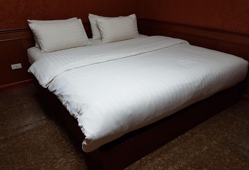 ホテル Nuttaporn House