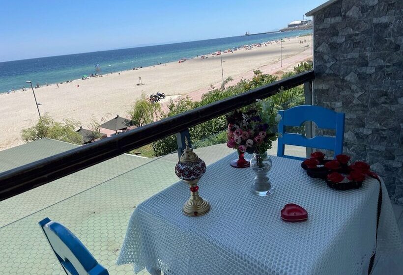 בית מלון כפרי Safir Sunny Beach