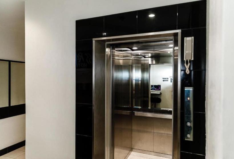 فندق The Classroom