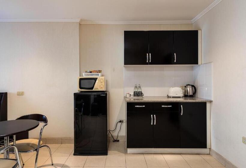 فندق The Classroom