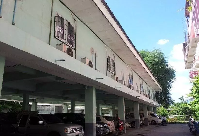 هتل V.house Nakhon