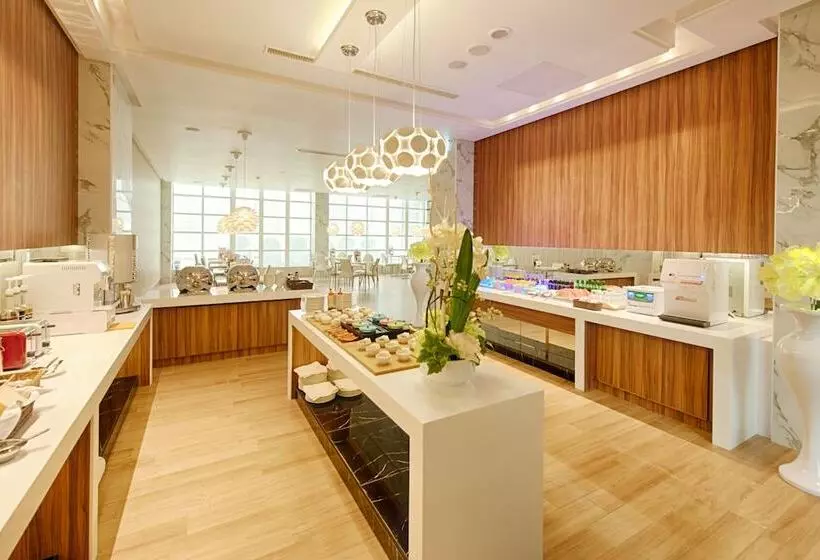 Six Star Motel  Taoyuan