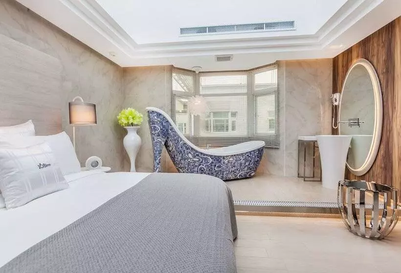 Six Star Motel  Taoyuan