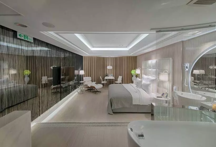 Six Star Motel  Taoyuan