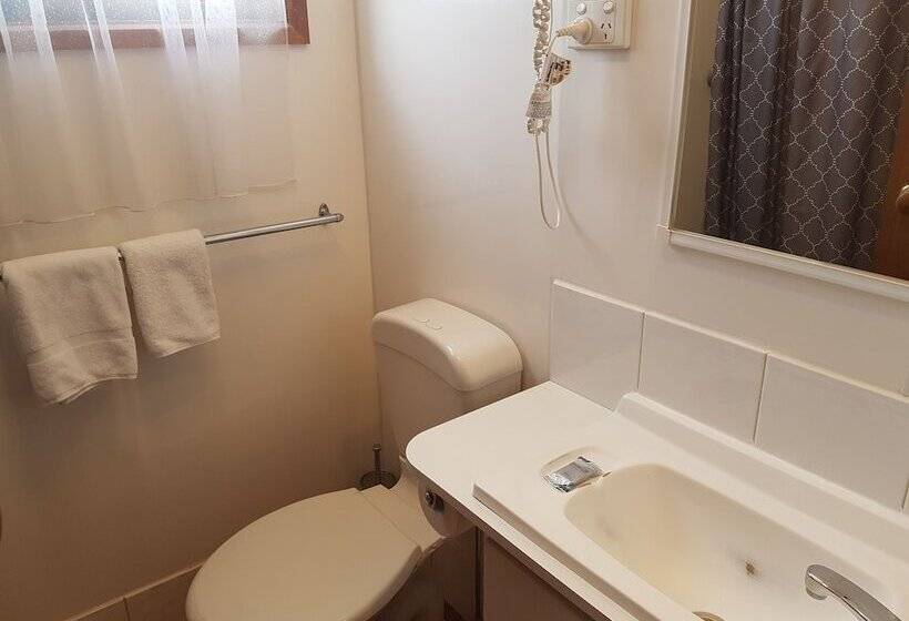 호텔 All Seasons Houseboats