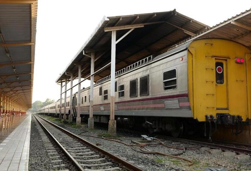 Отель B2 Lanna Boutique & Budget