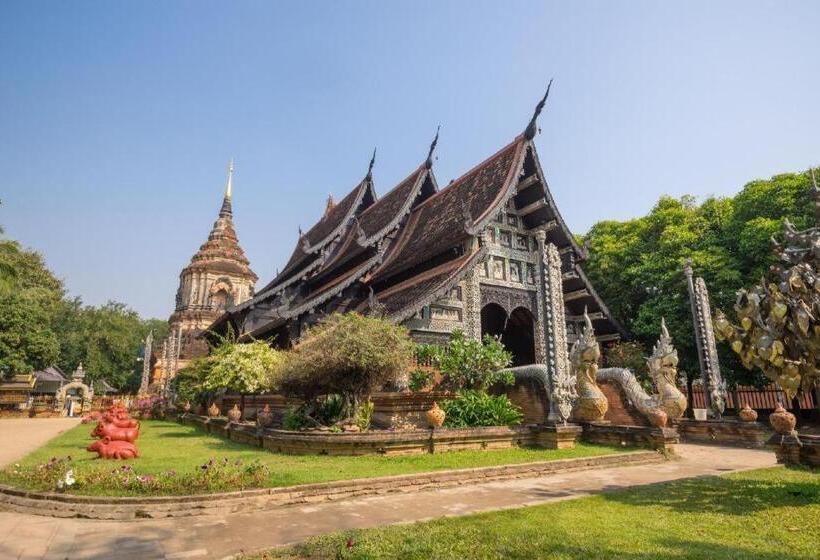 Отель B2 Lanna Boutique & Budget