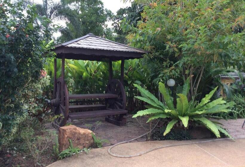 בית מלון כפרי Himawari Restaurant & Cottage