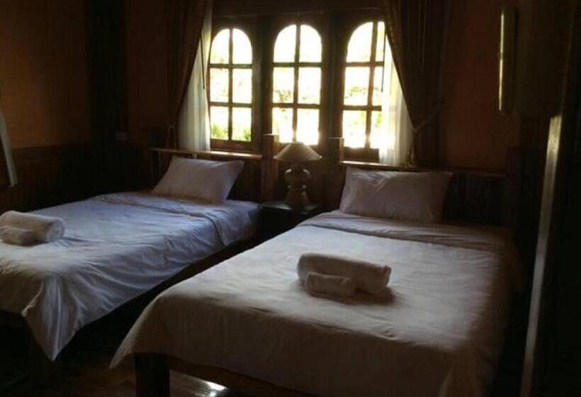 בית מלון כפרי Himawari Restaurant & Cottage