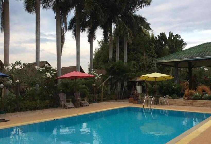 בית מלון כפרי Himawari Restaurant & Cottage