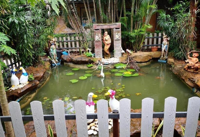 בית מלון כפרי Himawari Restaurant & Cottage