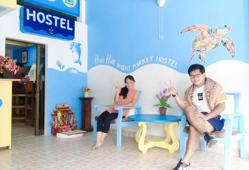 בית מלון כפרי Hua Hin Night Market Hostel