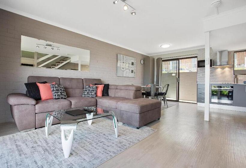 ホテル Hydra Holiday Units