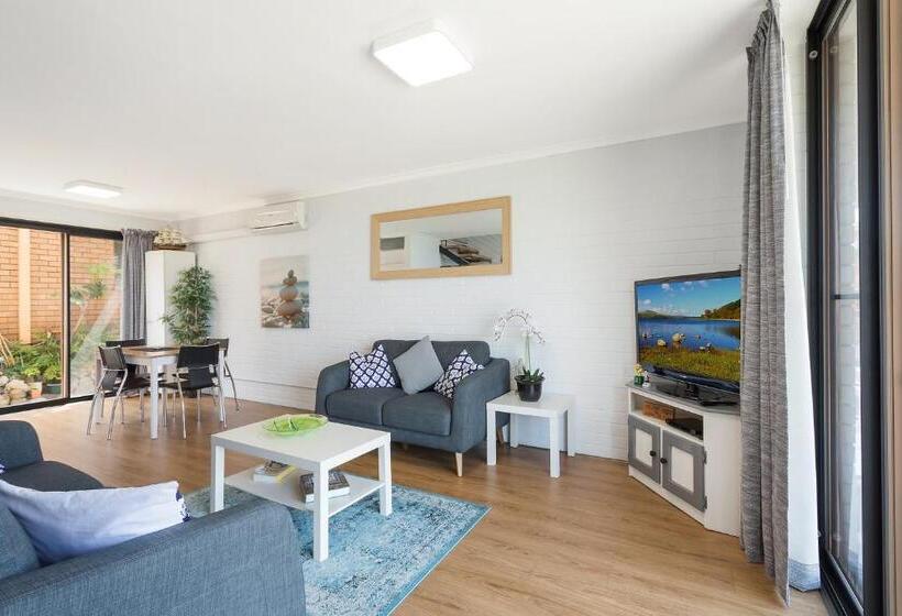 ホテル Hydra Holiday Units