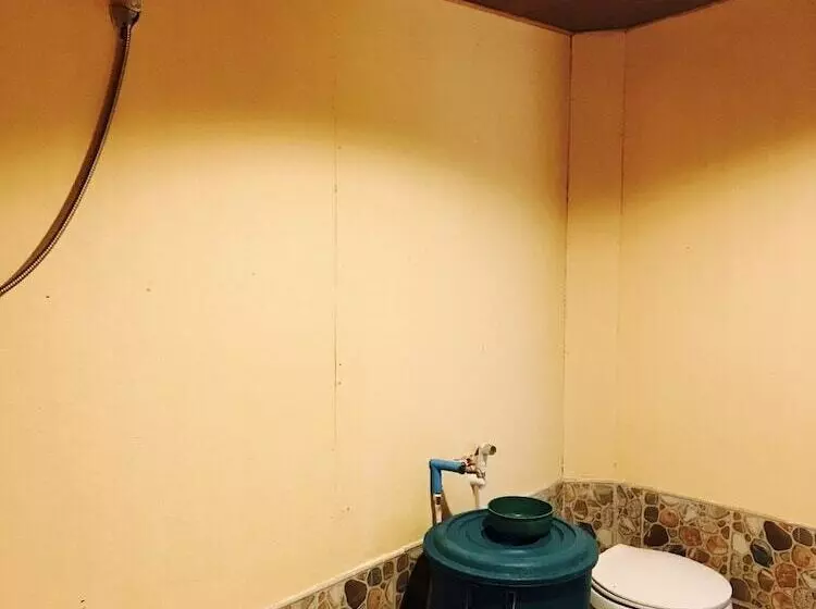 Hotelli Janya Homestay