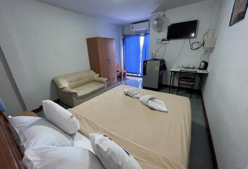Otel Jenny Hostel Huahin