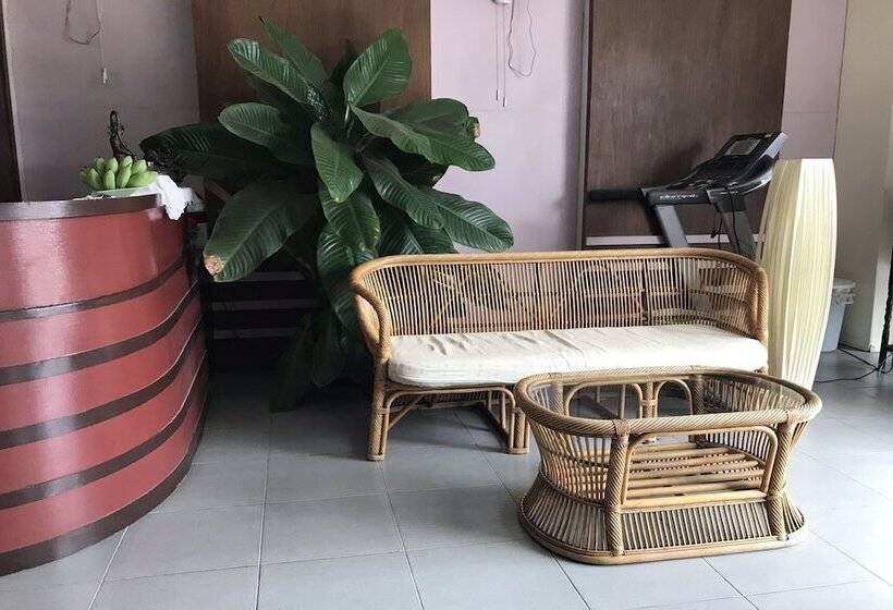 Hotel Montra Guesthouse