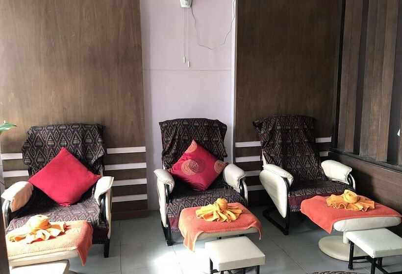 Hotel Montra Guesthouse