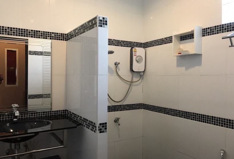 Hotel Montra Guesthouse