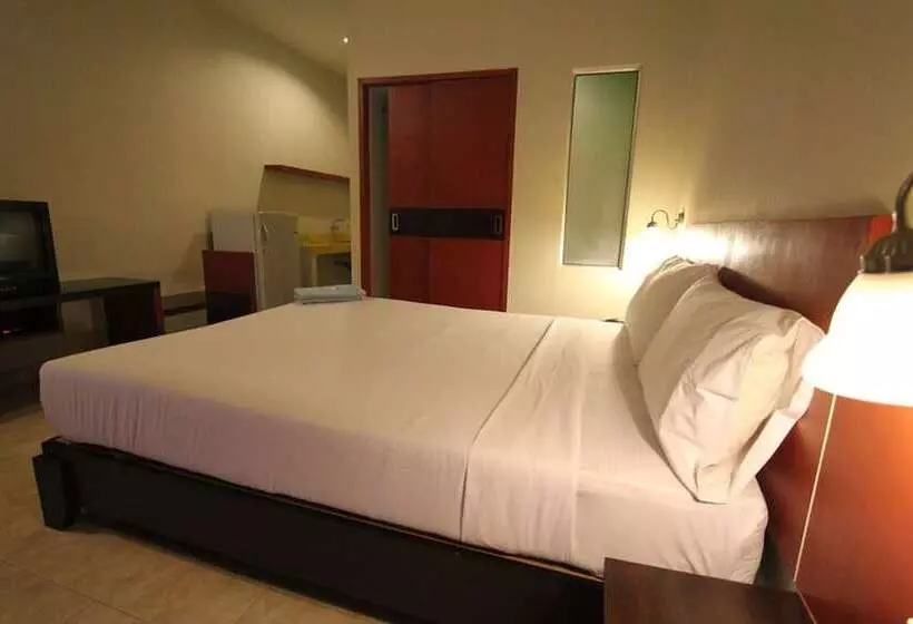 Hotelli Paradise Resort