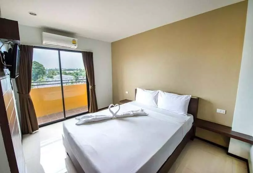 Hotelli Paradise Resort