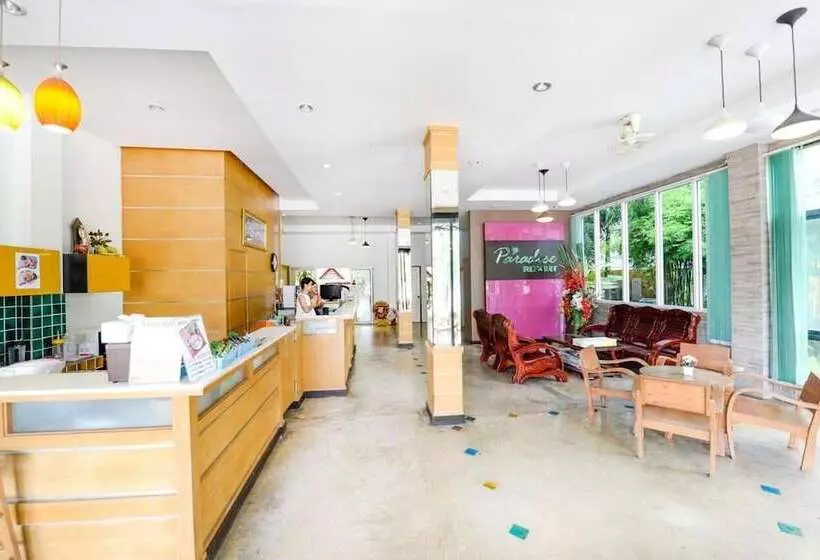 Hotelli Paradise Resort