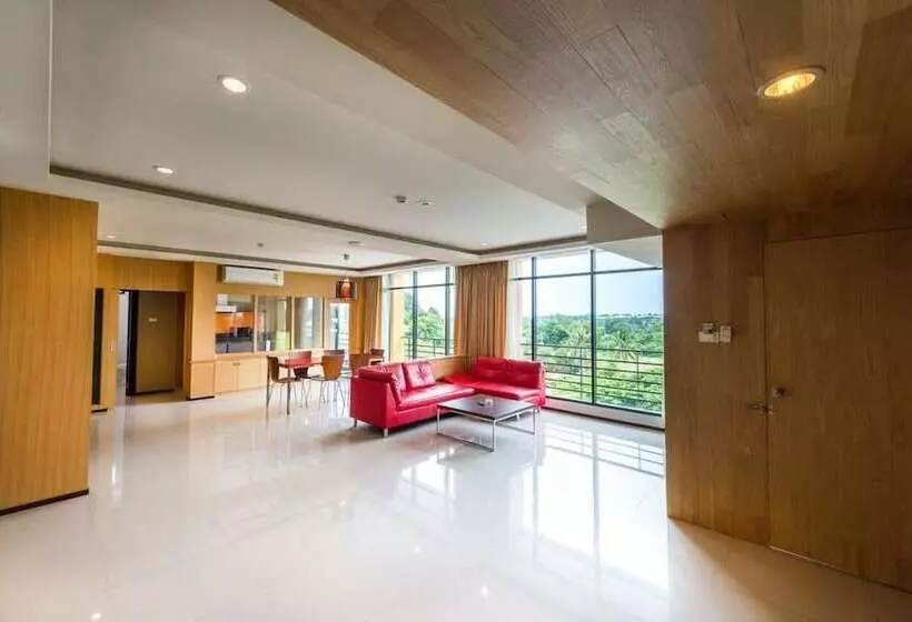 Hotelli Paradise Resort