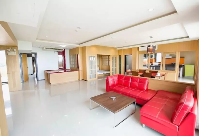 Hotelli Paradise Resort