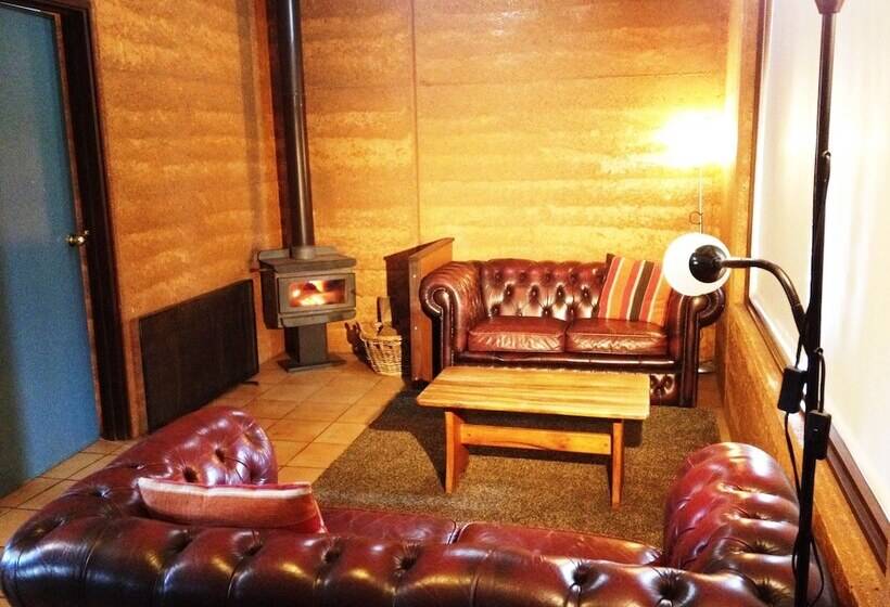 ホテル Pemberton Lake View Chalets