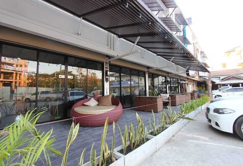 Отель Sripoom Boutique House