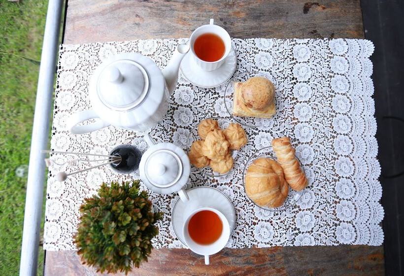 Отель Sripoom Boutique House