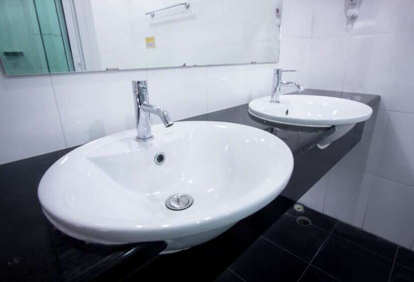 Отель Sripoom Boutique House