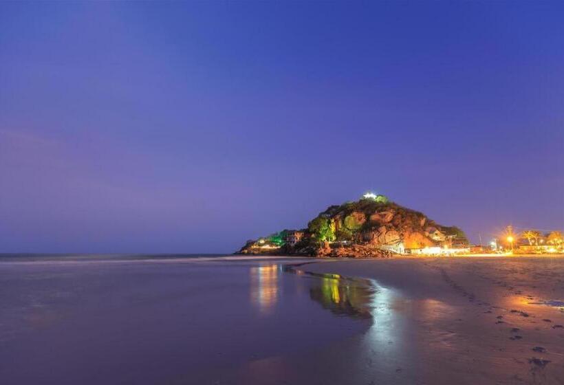 Hotel The Blue Sky Resort @ Hua Hin