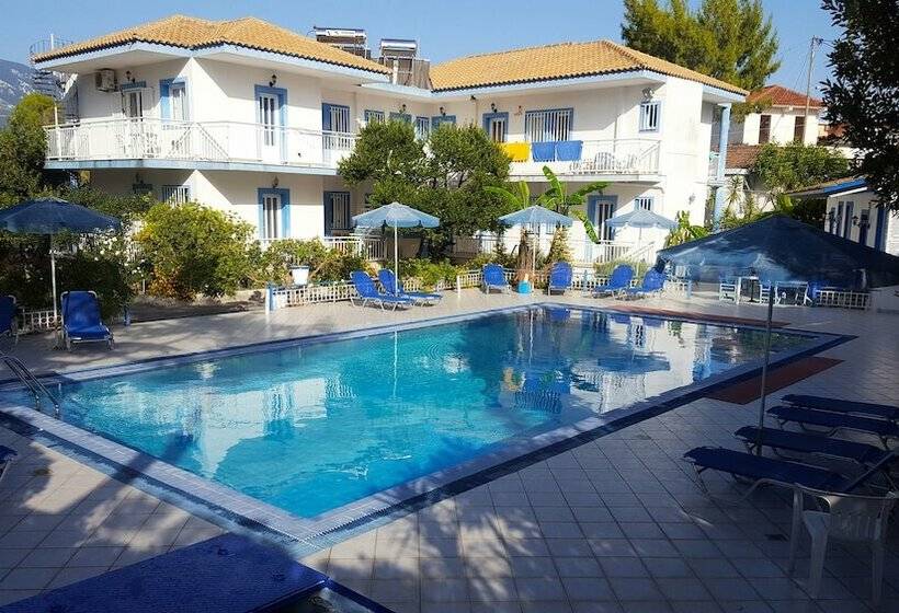 هتل Blue White Apartments