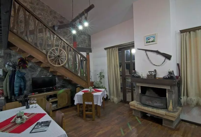 Hotelli Holiday Village Kochorite