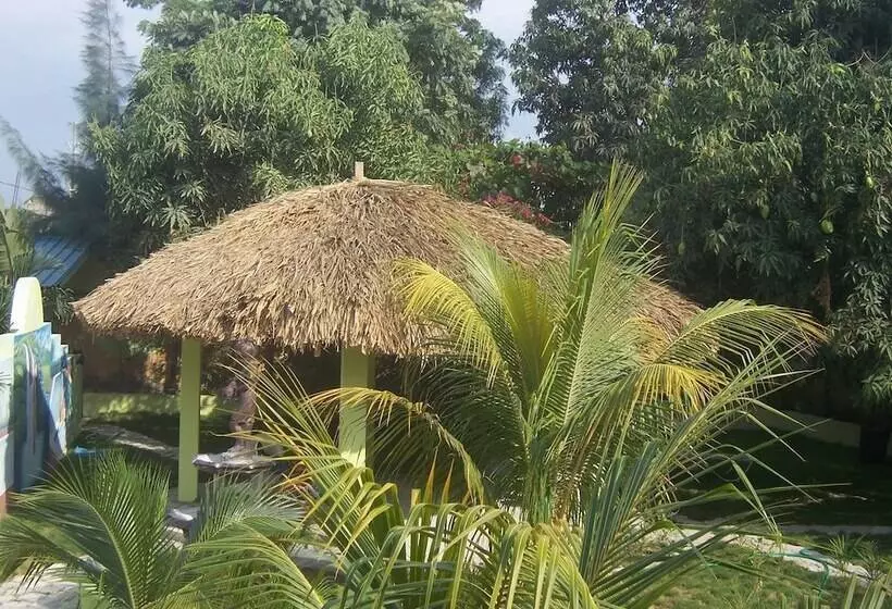 هتل La Cayenna Hôtel Et Restaurant