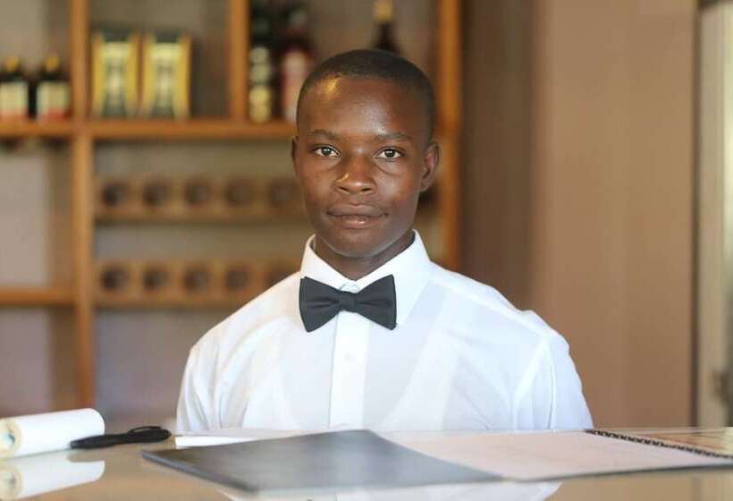 هتل La Cayenna Hôtel Et Restaurant