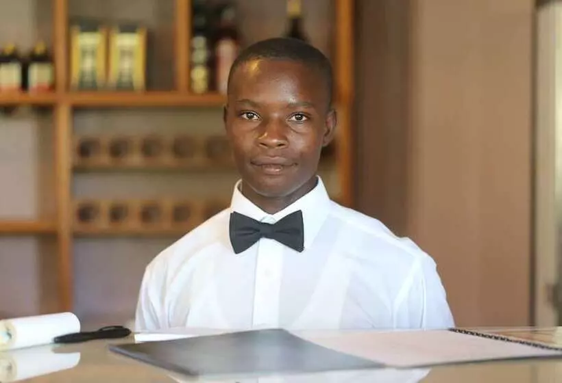 هتل La Cayenna Hôtel Et Restaurant