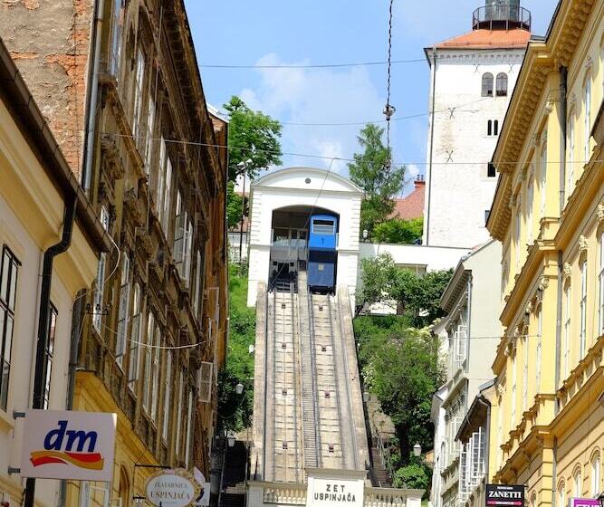 فندق Love Croatia Hostel Mir Guesthouse Zagreb