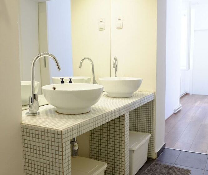 فندق Love Croatia Hostel Mir Guesthouse Zagreb